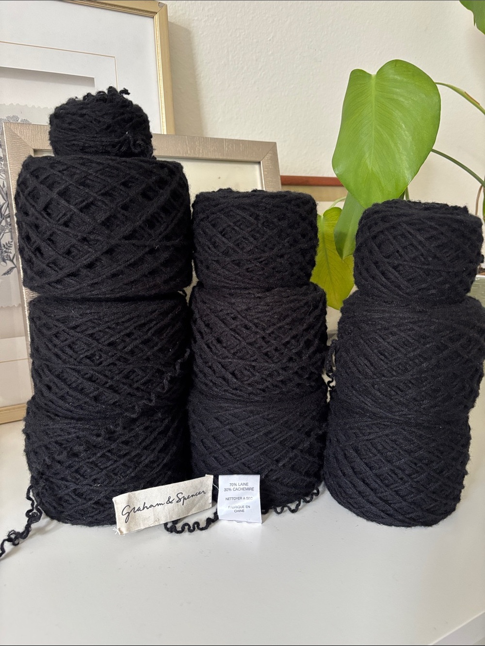 Wool Cashmere Blend Recycled DK Weight Yarn Bundle of 9 Cakes 422 g Black